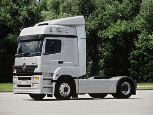 Mercedes-Benz Axor 1843 2001 года